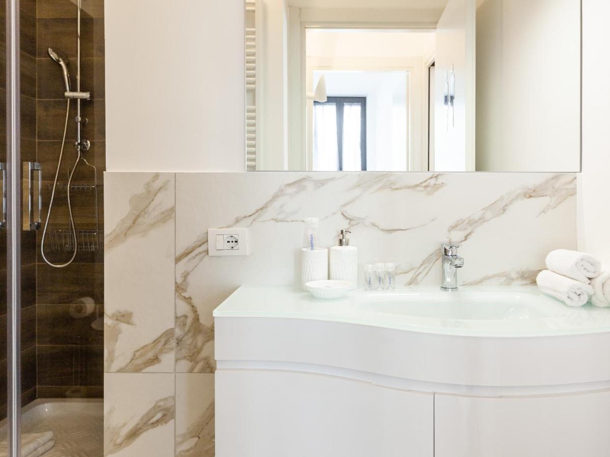 Easyhomes-Madonnina View Milano Esterno foto